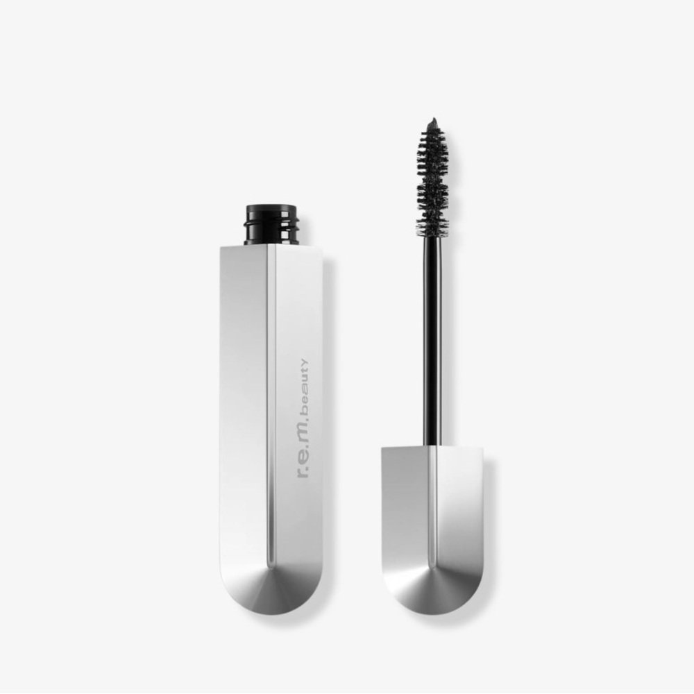 r.e.m. beauty Black Mascara - Volumizing Lash Formula